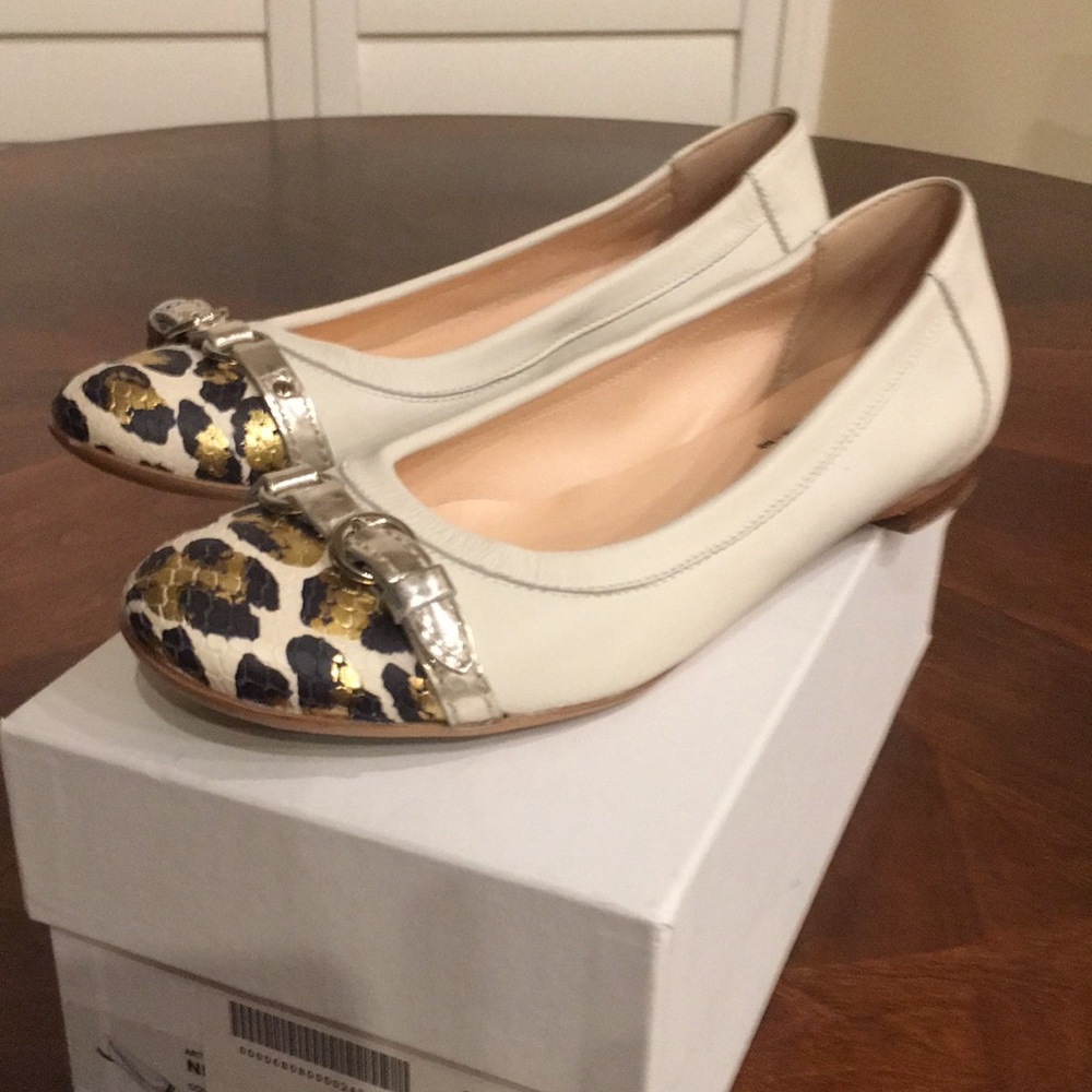 AGL Cap Toe Ballet Flats